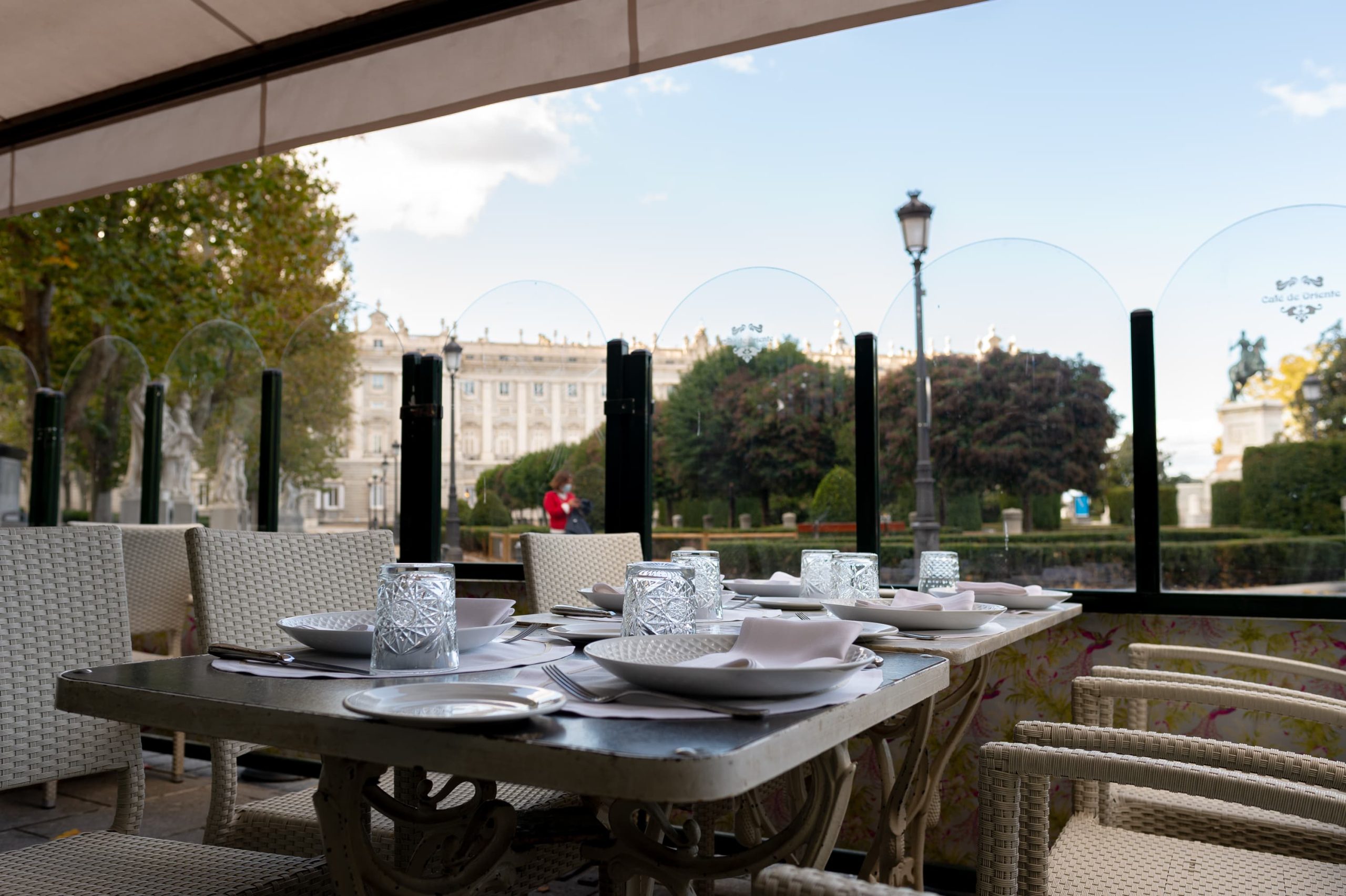 Terraza con vistas al palacio real